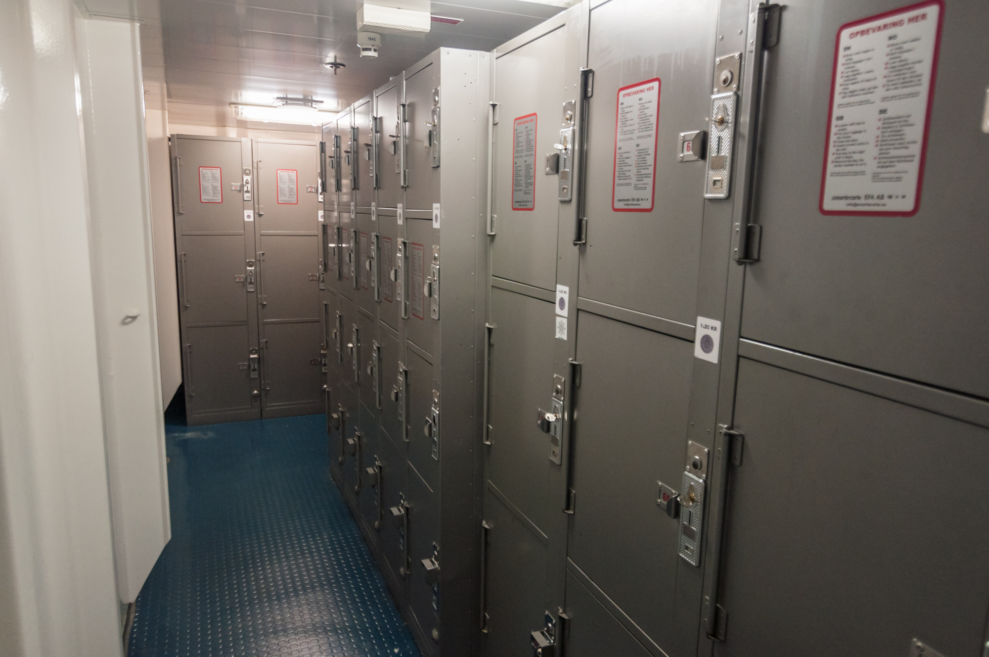 Ferry from Iceland to Denmark