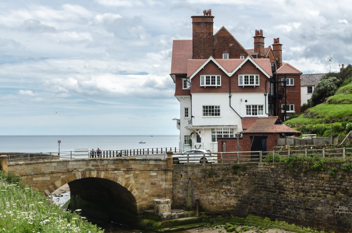 2 Pearls of Yorkshire Robin Hood's Bay & Scarborough