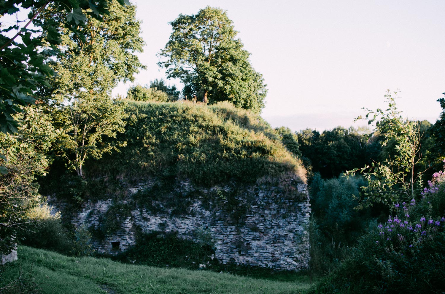 Narva: A Walk in the Town of Our First Expatriation