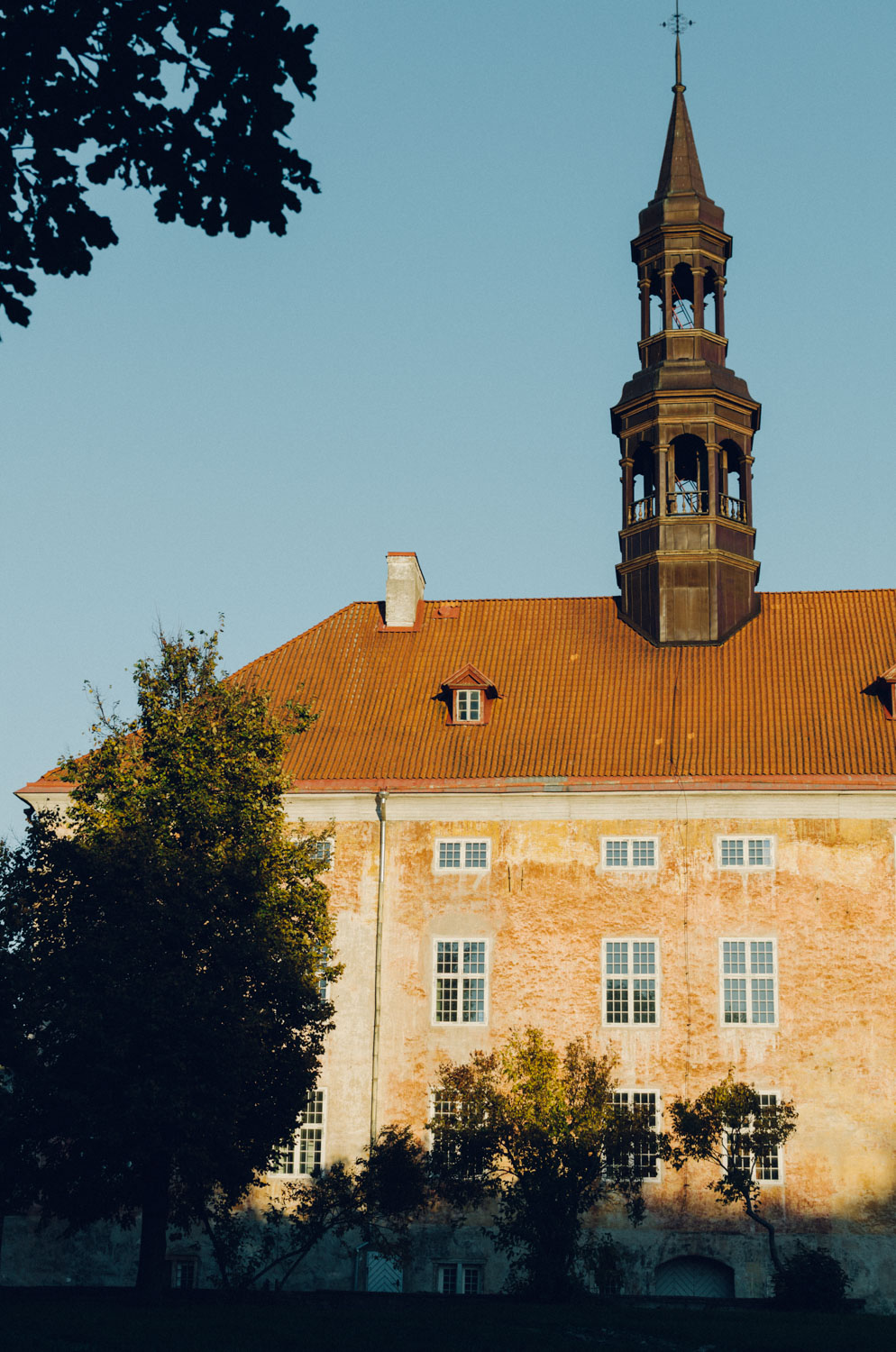 Narva: A Walk in the Town of Our First Expatriation